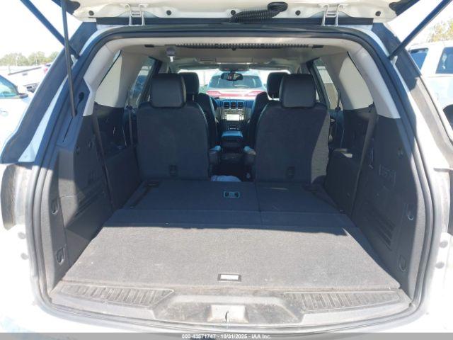 GMC Acadia Denali Image 4