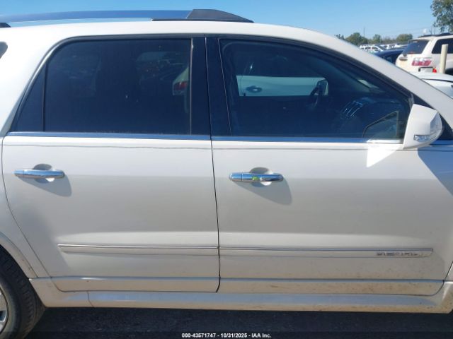 GMC Acadia Denali Image 7