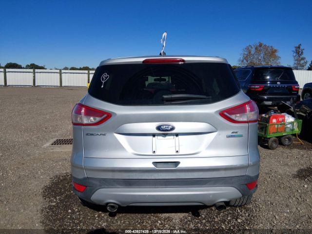Ford Escape Se Image 11