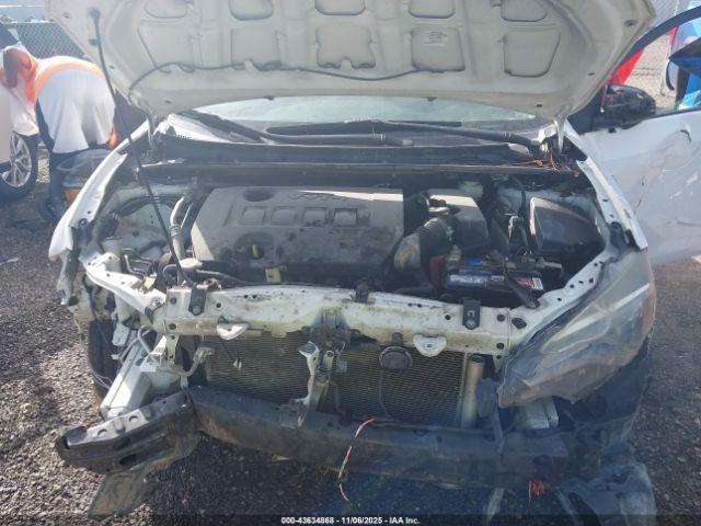 Toyota Corolla Le Image 7