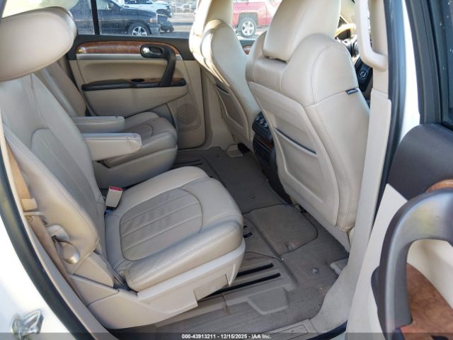 Buick Enclave Leather Image 16