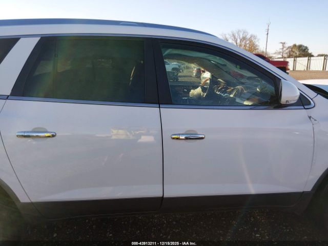 Buick Enclave Leather Image 12