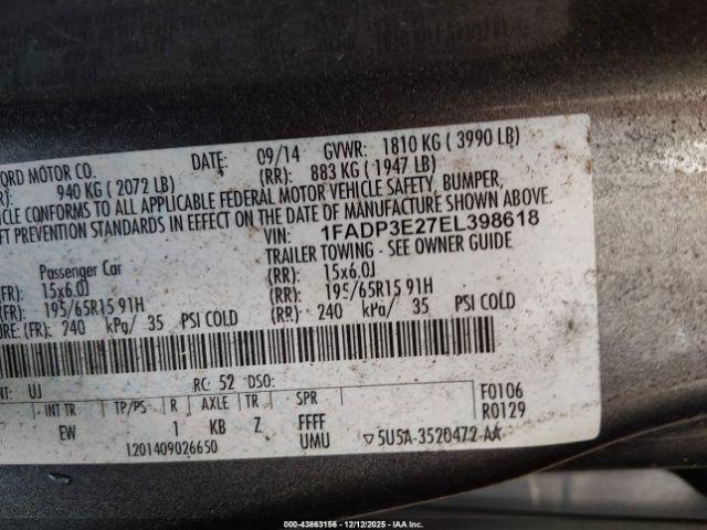 Ford Focus S Image 9