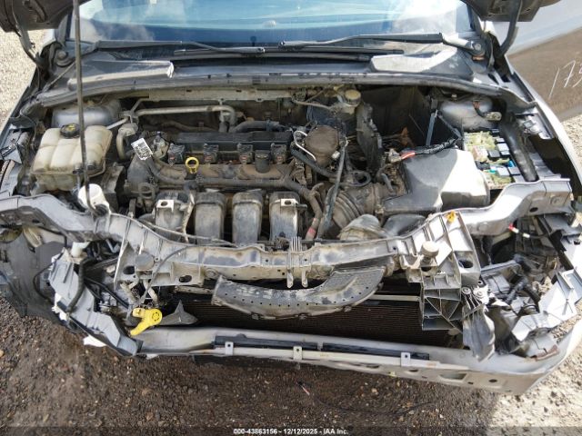 Ford Focus S Image 12