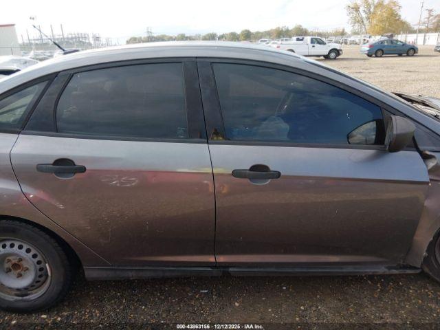 Ford Focus S Image 6