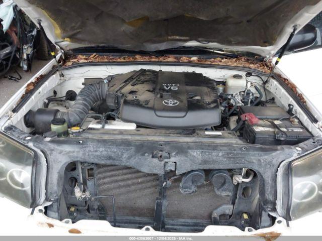 Toyota 4Runner Sr5 V6 Image 8