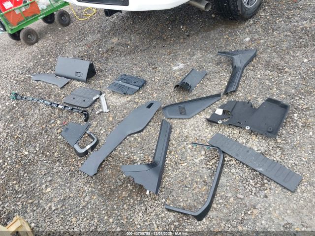 Ford F-150 Stx Image 12